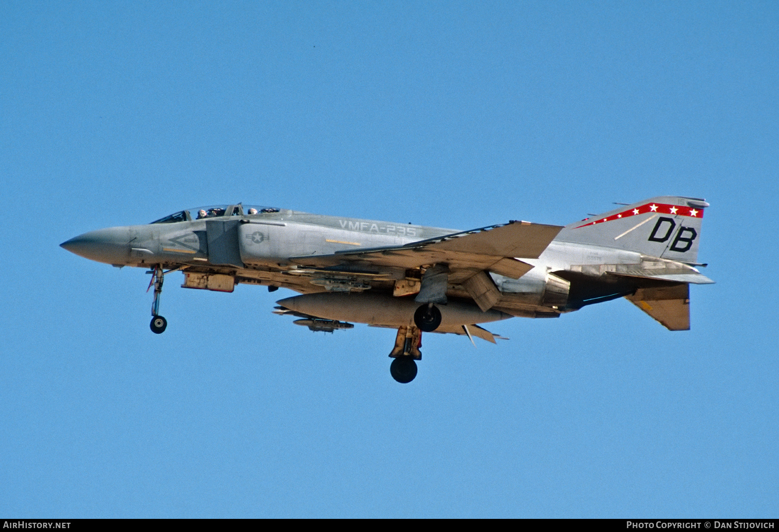 Aircraft Photo of 155575 / 5575 | McDonnell Douglas F-4S Phantom II | USA - Marines | AirHistory.net #431049