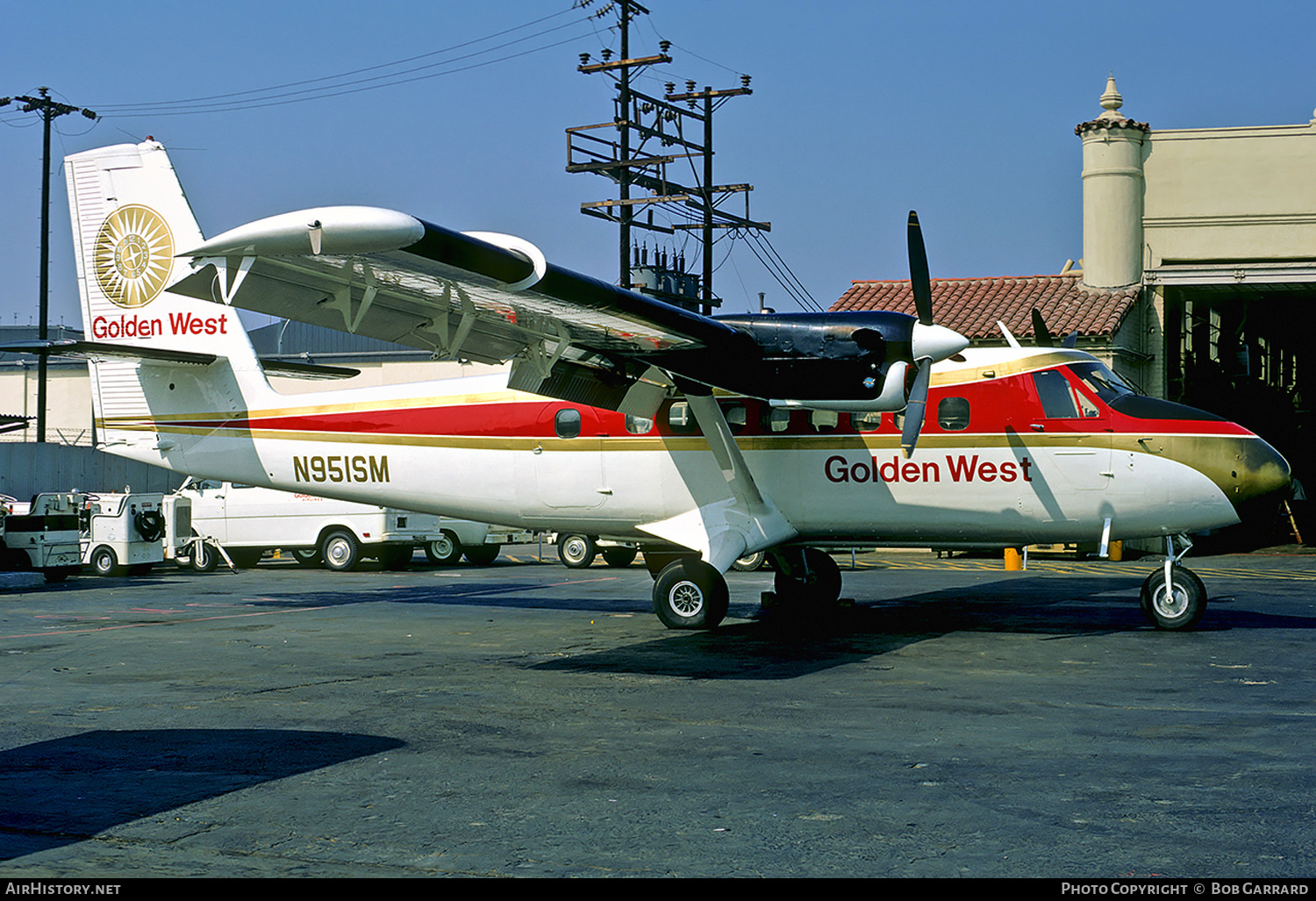 Aircraft Photo of N951SM | De Havilland Canada DHC-6-100 Twin Otter | Golden West Airlines | AirHistory.net #431067