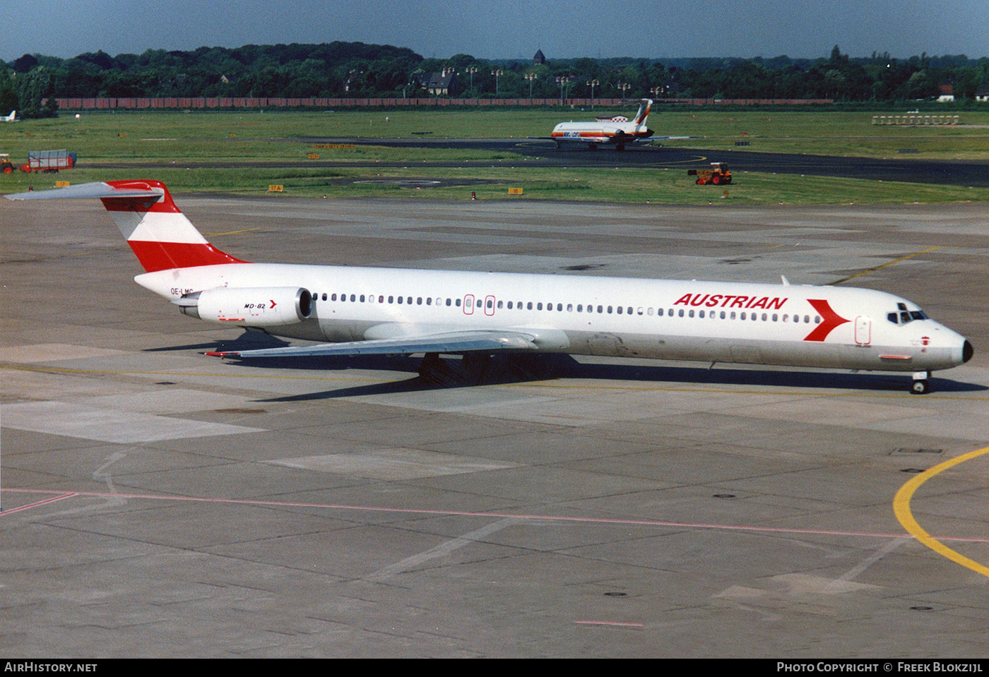 Aircraft Photo of OE-LMC | McDonnell Douglas MD-82 (DC-9-82) | Austrian Airlines | AirHistory.net #431079