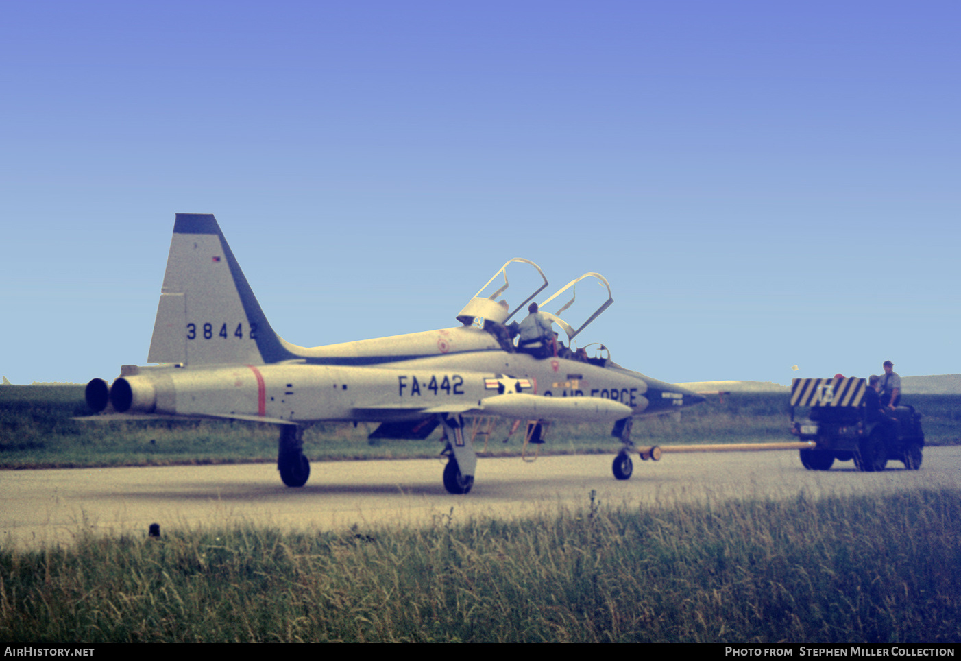 Aircraft Photo of 63-8442 / 38442 | Northrop F-5B Freedom Fighter | USA - Air Force | AirHistory.net #431129