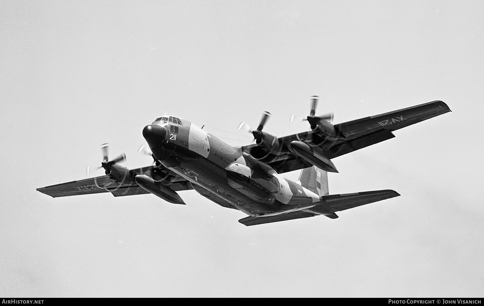Aircraft Photo of XV211 | Lockheed C-130K Hercules C1 (L-382) | UK - Air Force | AirHistory.net #431173