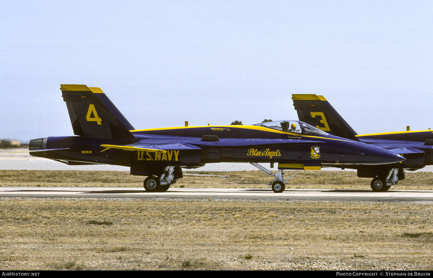 Aircraft Photo of 161519 | McDonnell Douglas F/A-18A Hornet | USA - Navy | AirHistory.net #431301