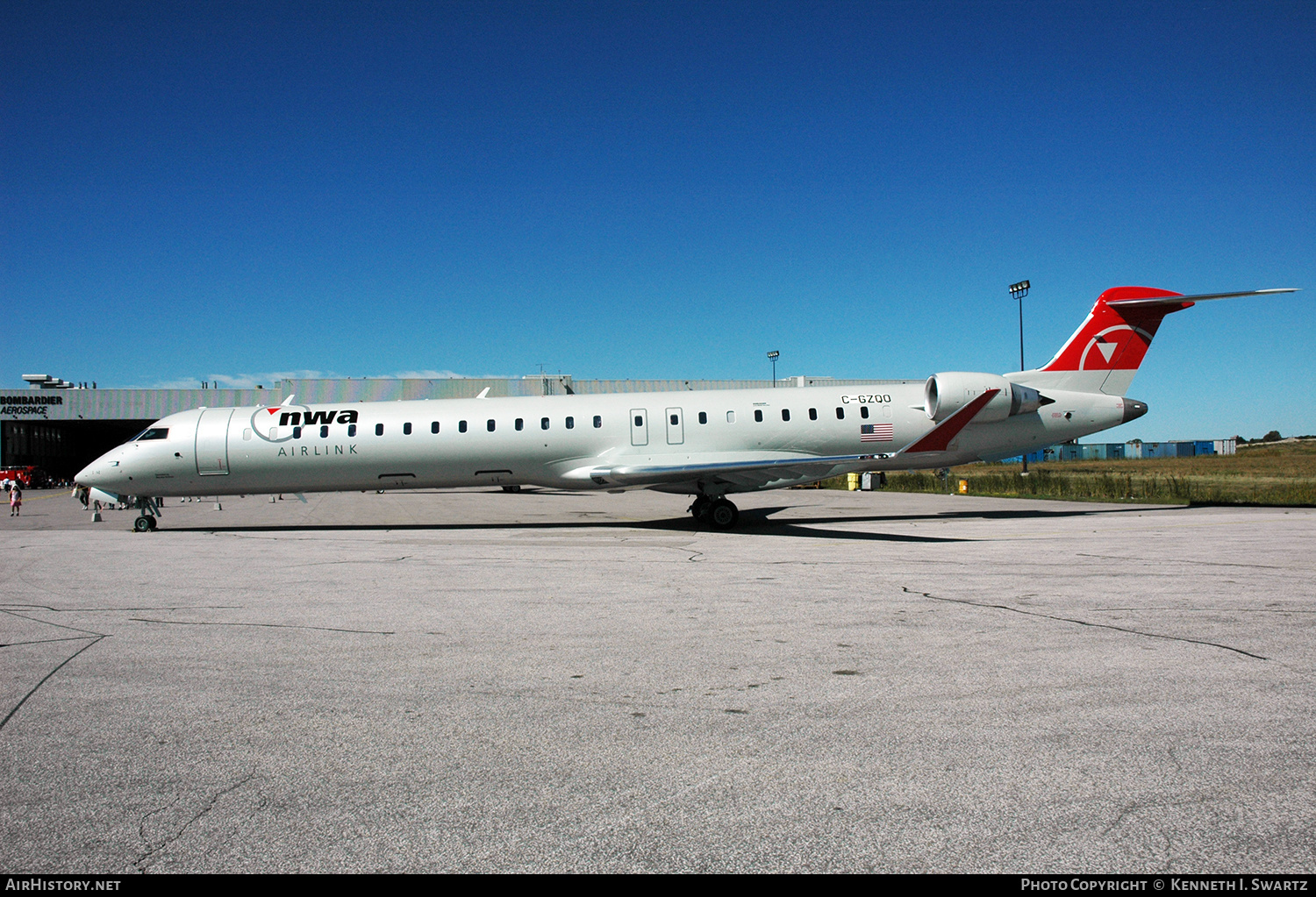 Aircraft Photo of C-GZQO | Bombardier CRJ-900 (CL-600-2D24) | NWA Airlink | AirHistory.net #431365
