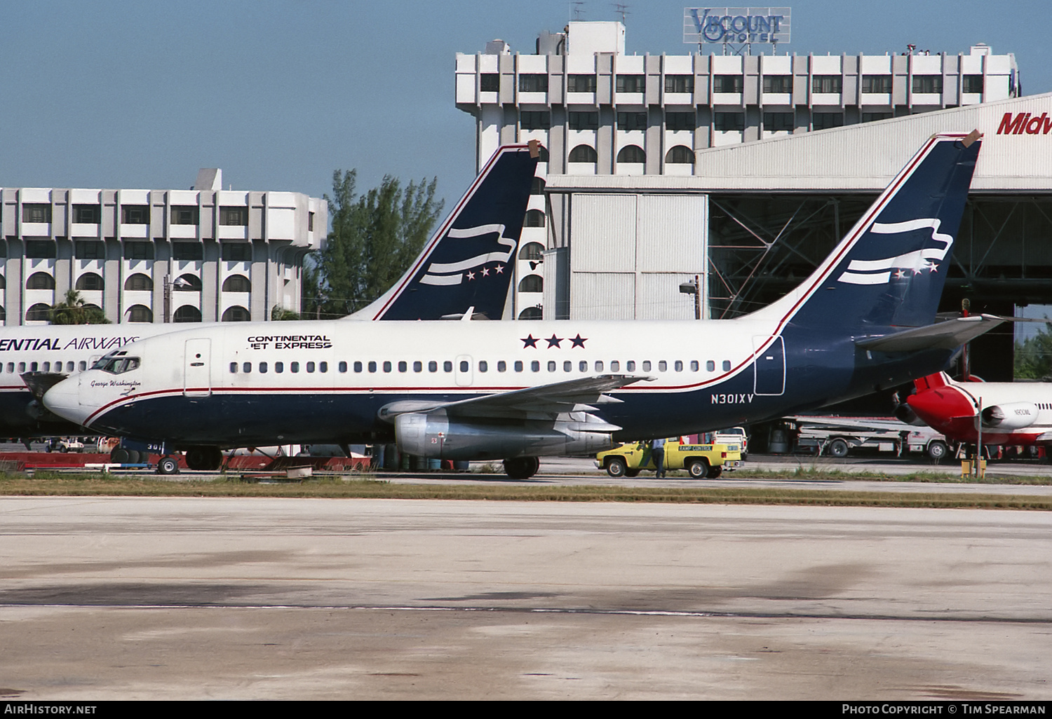 Aircraft Photo of N301XV | Boeing 737-230C | Continental Jet Express | AirHistory.net #431409