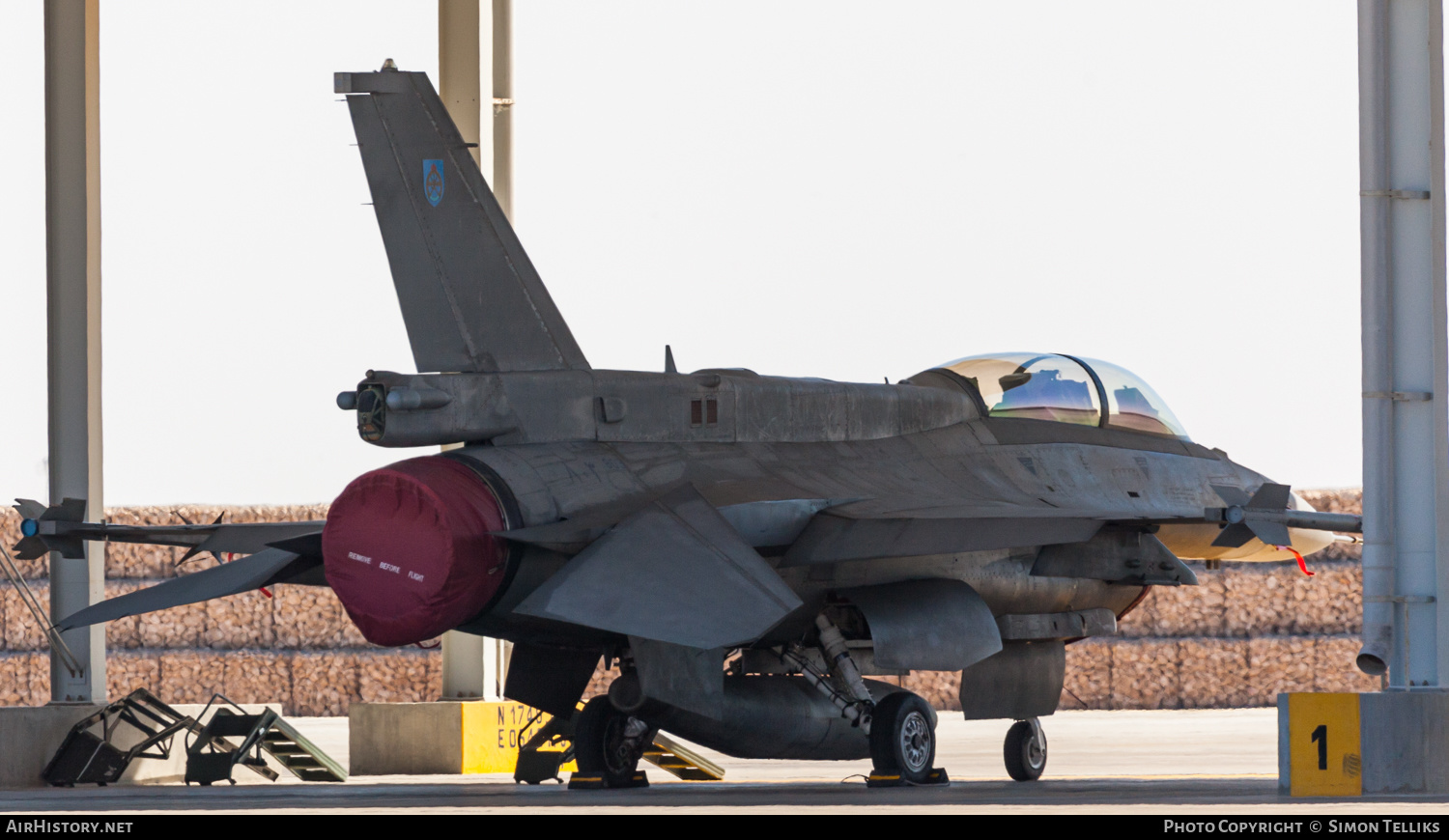 Aircraft Photo of 803 | Lockheed Martin F-16D Fighting Falcon | Oman - Air Force | AirHistory.net #431418