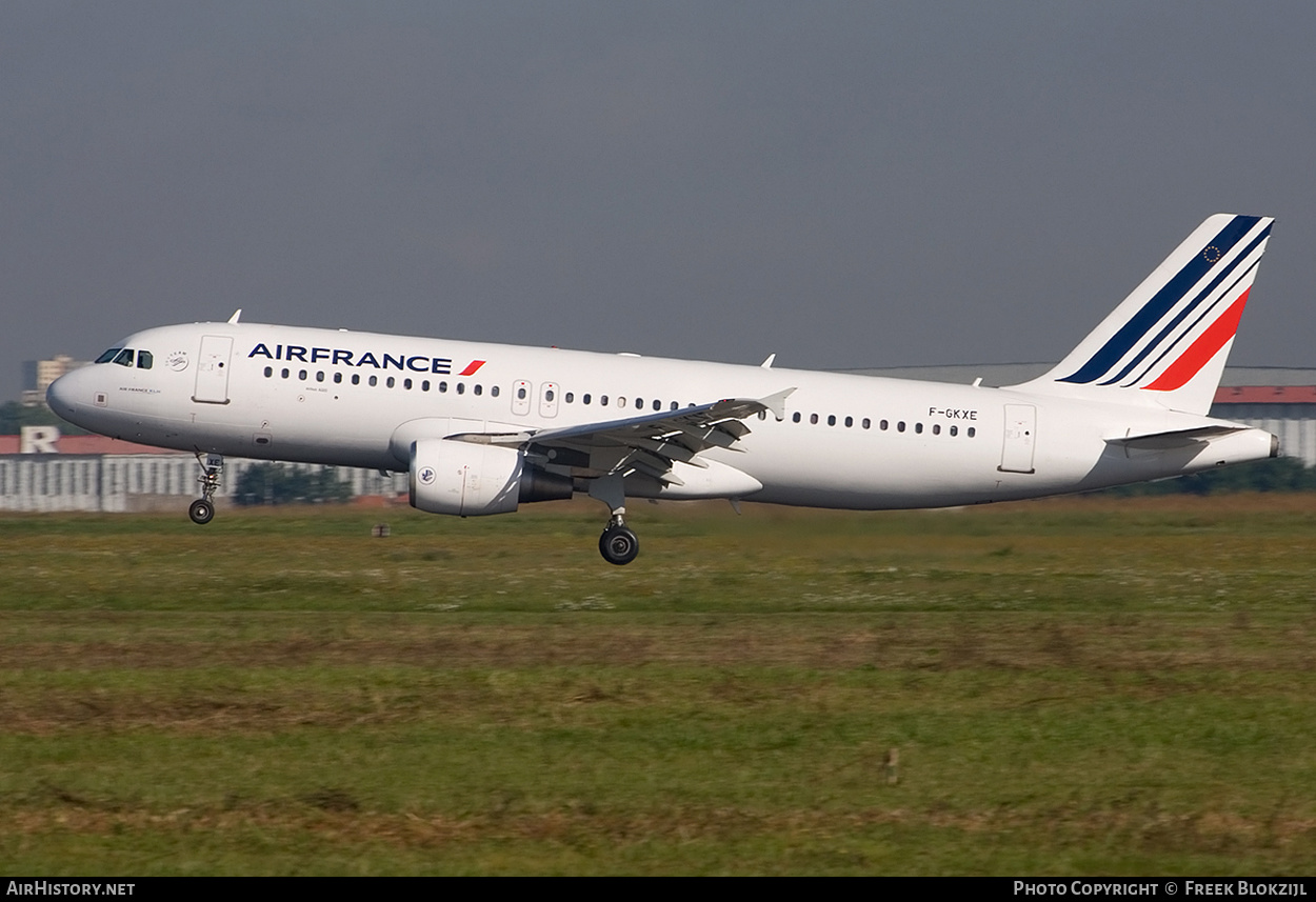 Aircraft Photo of F-GKXE | Airbus A320-214 | Air France | AirHistory.net #431432