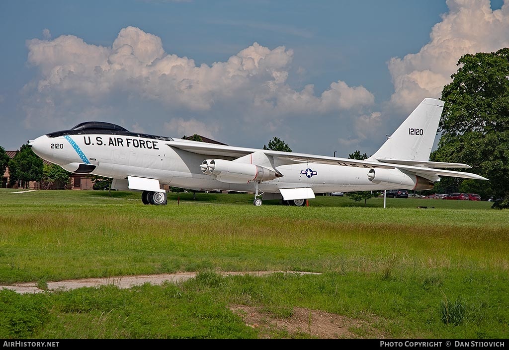 Aircraft Photo of 51-2120 / 12120 | Boeing B-47B Stratojet | USA - Air Force | AirHistory.net #431437