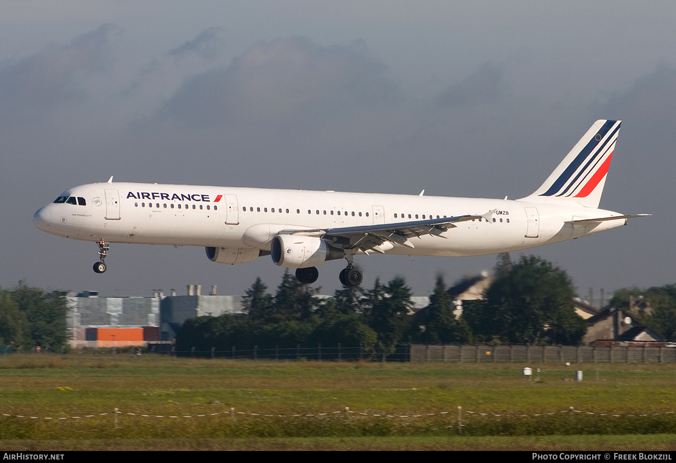 Aircraft Photo of F-GMZB | Airbus A321-111 | Air France | AirHistory.net #431445