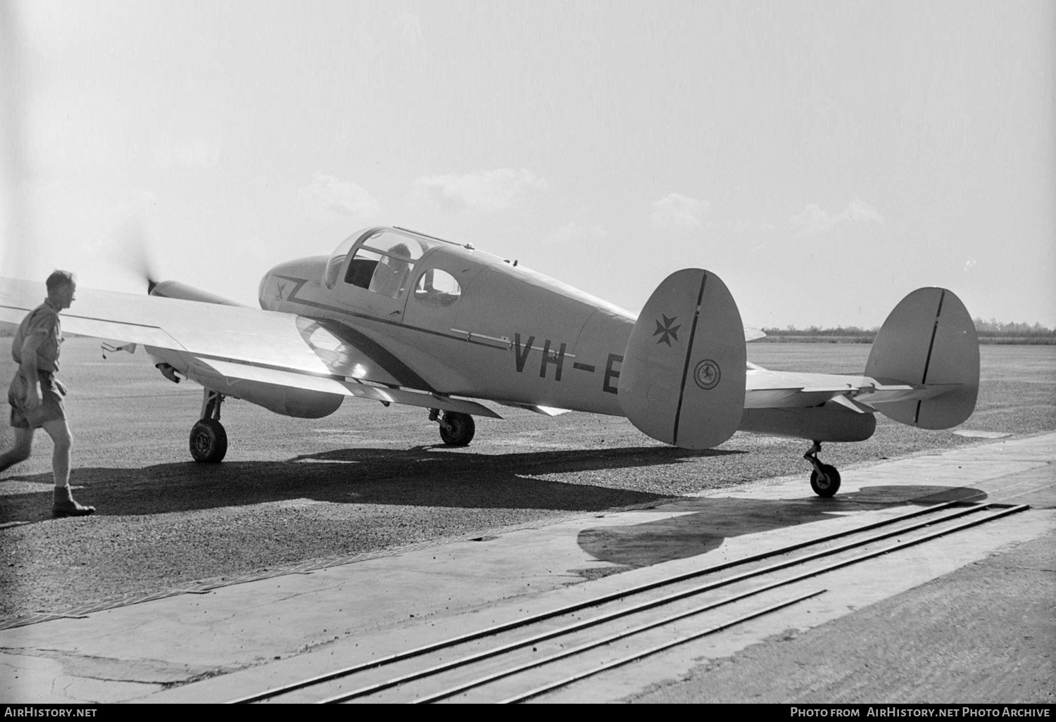 Aircraft Photo of VH-BLN | Miles M.65 Gemini 1A | Northern Territory Medical Service | AirHistory.net #431481