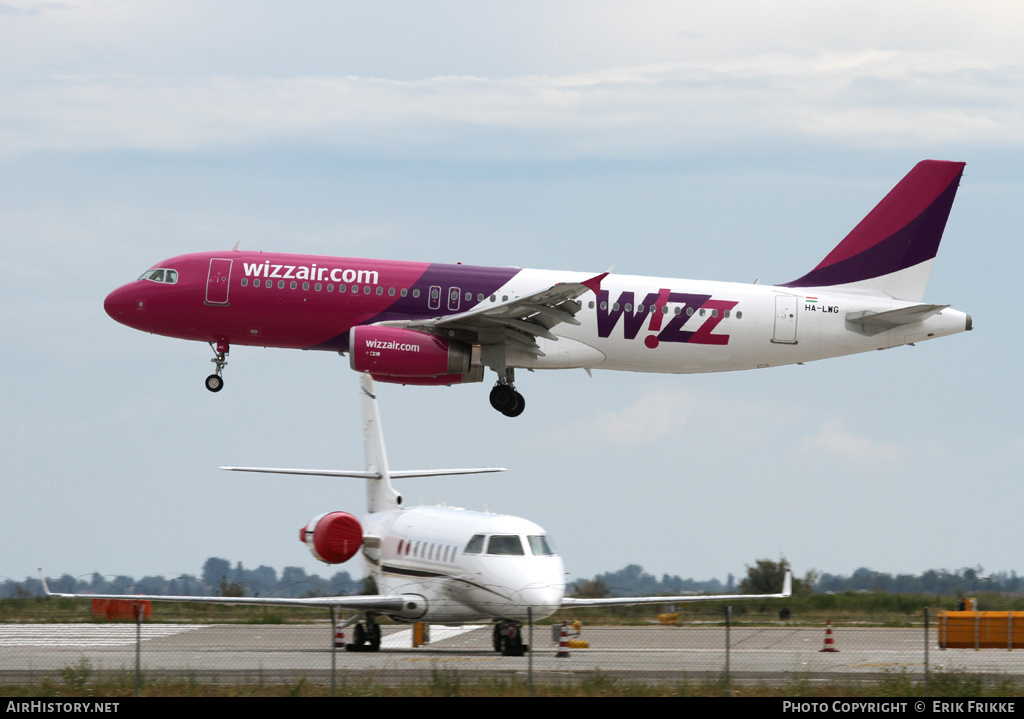 Aircraft Photo of HA-LWG | Airbus A320-232 | Wizz Air | AirHistory.net #431519