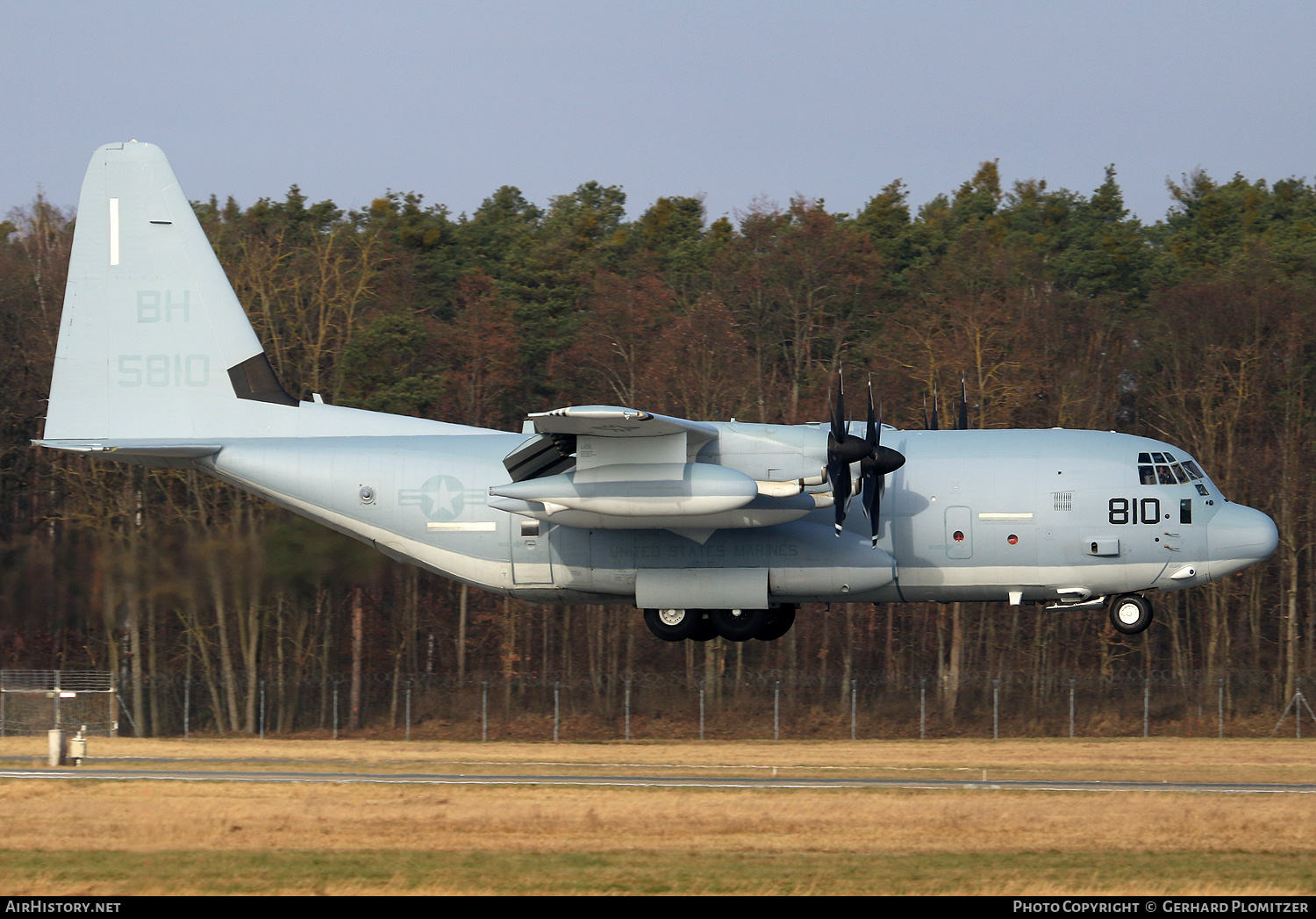 Aircraft Photo of 165810 / 5810 | Lockheed Martin KC-130J Hercules | USA - Marines | AirHistory.net #431556