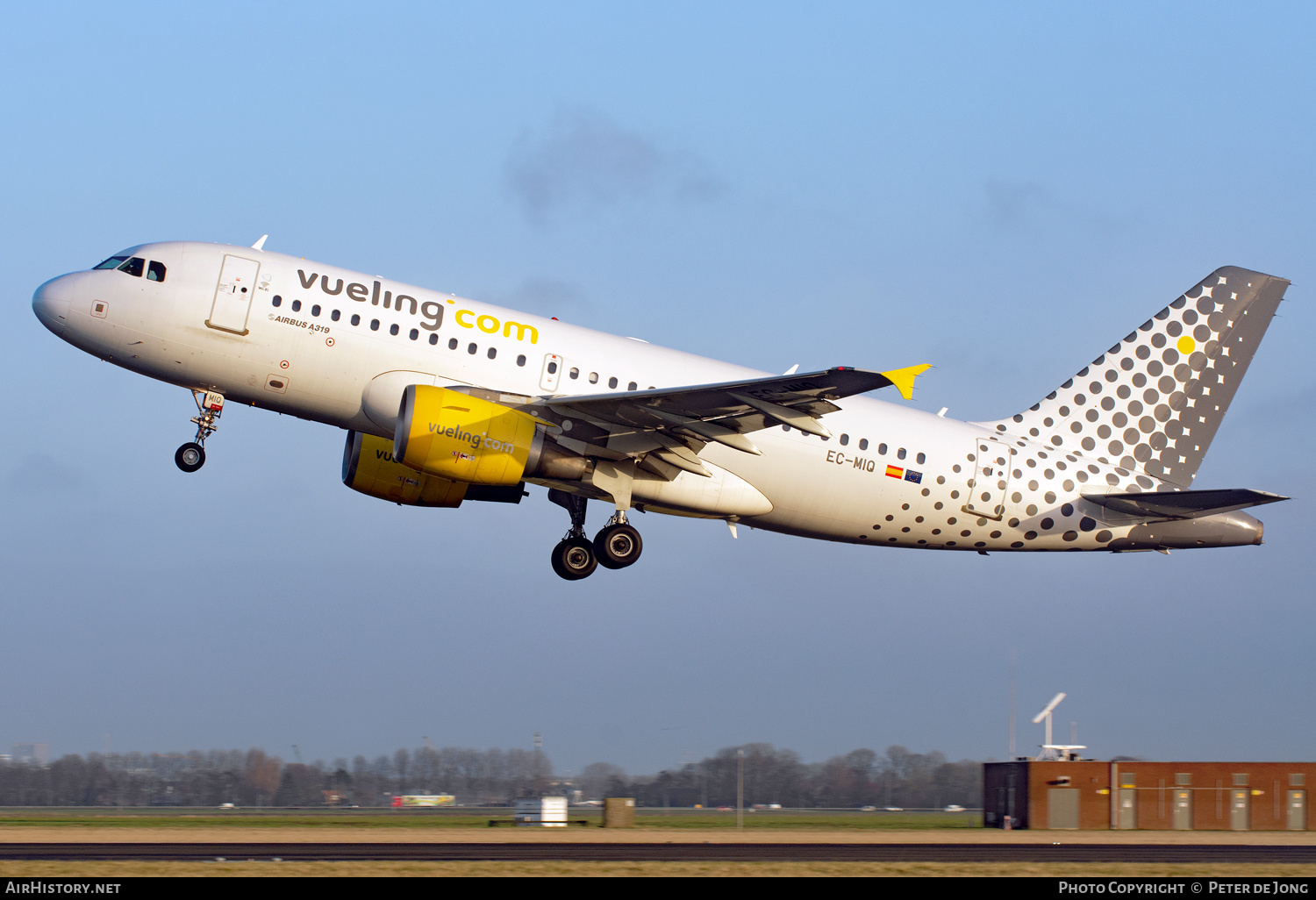 Aircraft Photo of EC-MIQ | Airbus A319-111 | Vueling Airlines | AirHistory.net #431764