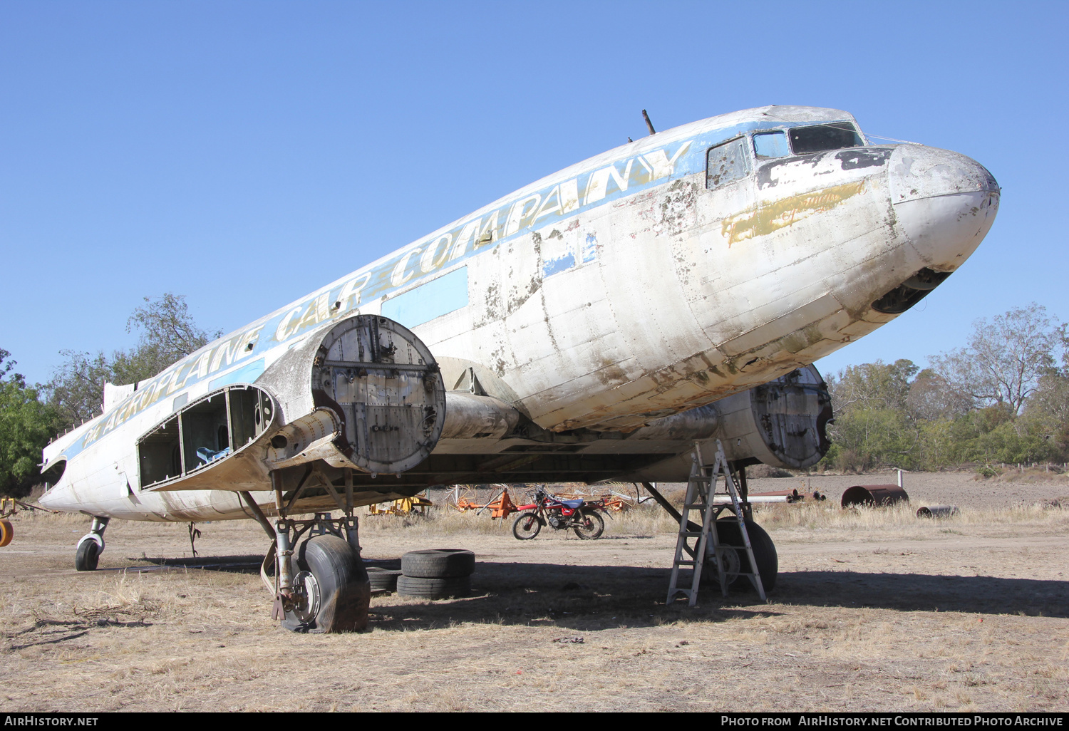 Aircraft Photo of VH-AEQ | Douglas DC-3(C) | AirHistory.net #431782