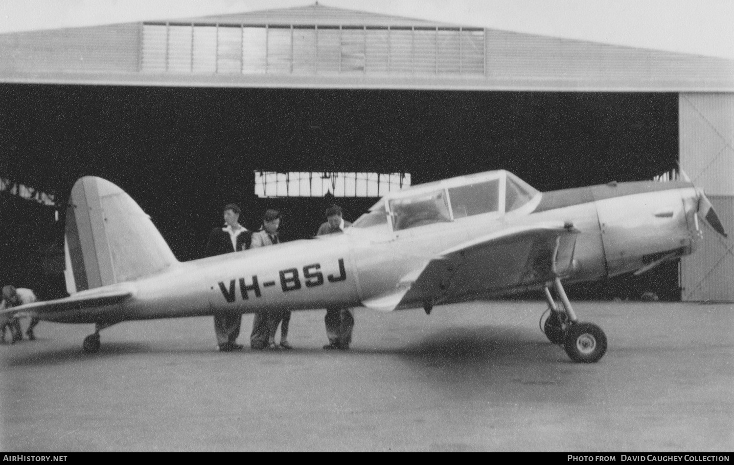 Aircraft Photo of VH-BSJ | De Havilland DHC-1 Chipmunk T10 | Tasmanian Aero Club | AirHistory.net #431809