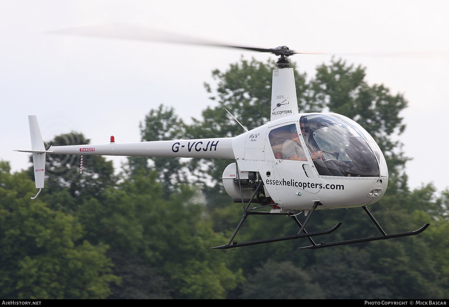 Aircraft Photo of G-VCJH | Robinson R-22 Beta | Essex Helicopters | AirHistory.net #431931