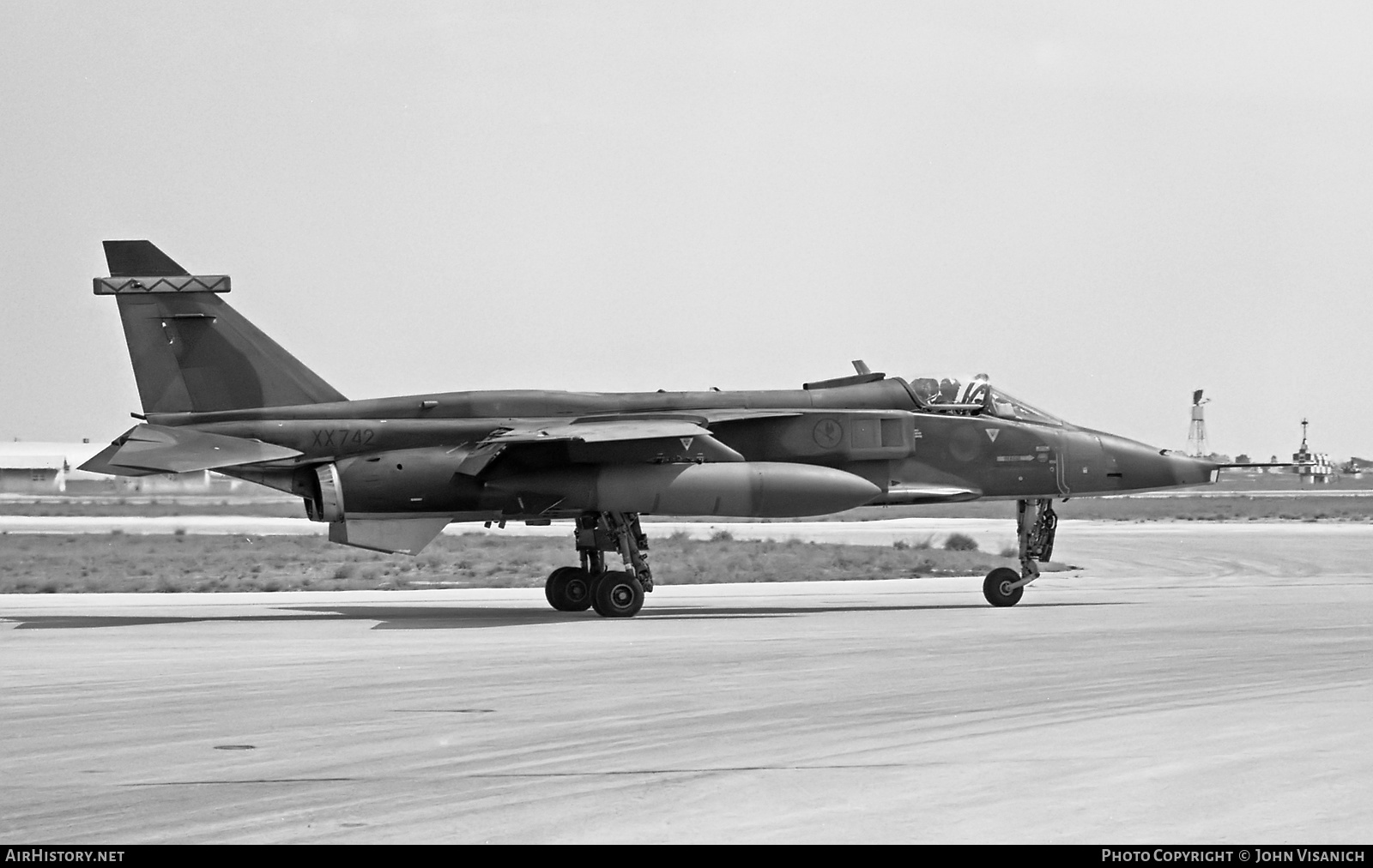Aircraft Photo of XX742 | Sepecat Jaguar GR1 | UK - Air Force | AirHistory.net #432004
