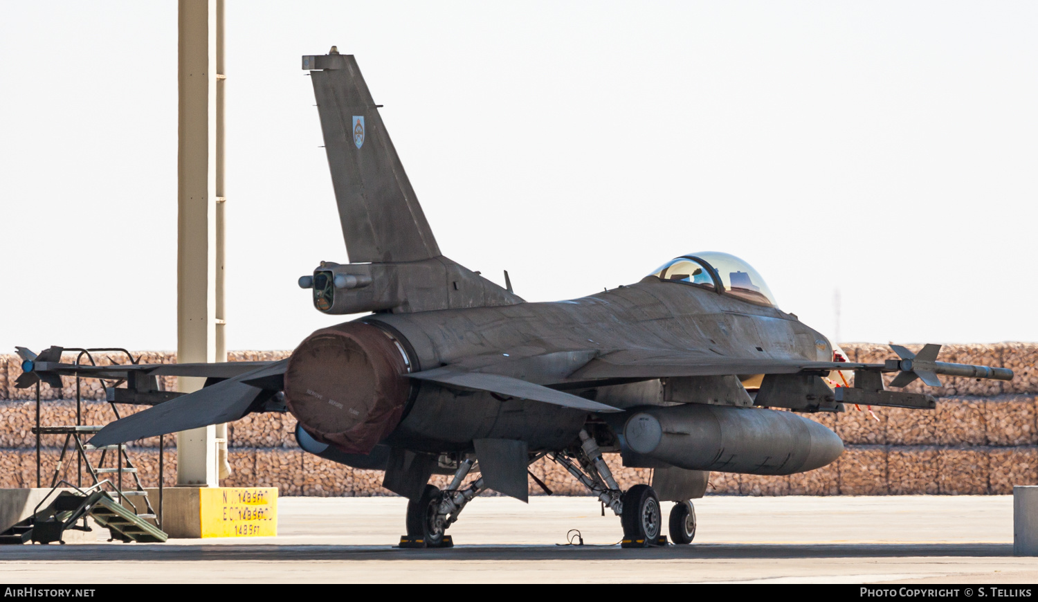 Aircraft Photo of 814 | Lockheed Martin F-16C Fighting Falcon | Oman - Air Force | AirHistory.net #432152