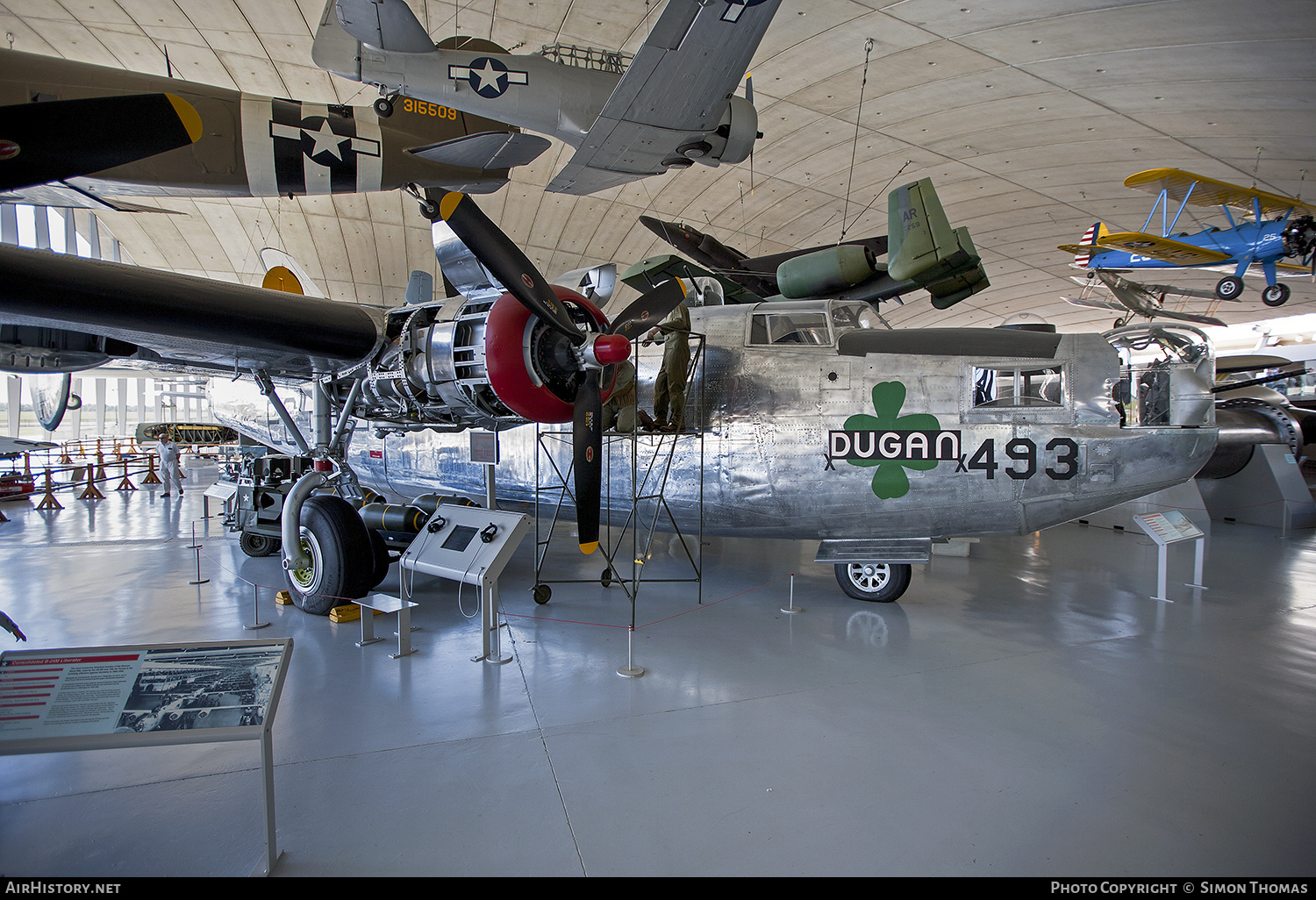 Aircraft Photo of 44-51228 / 451228 | Consolidated B-24M Liberator | USA - Air Force | AirHistory.net #432170