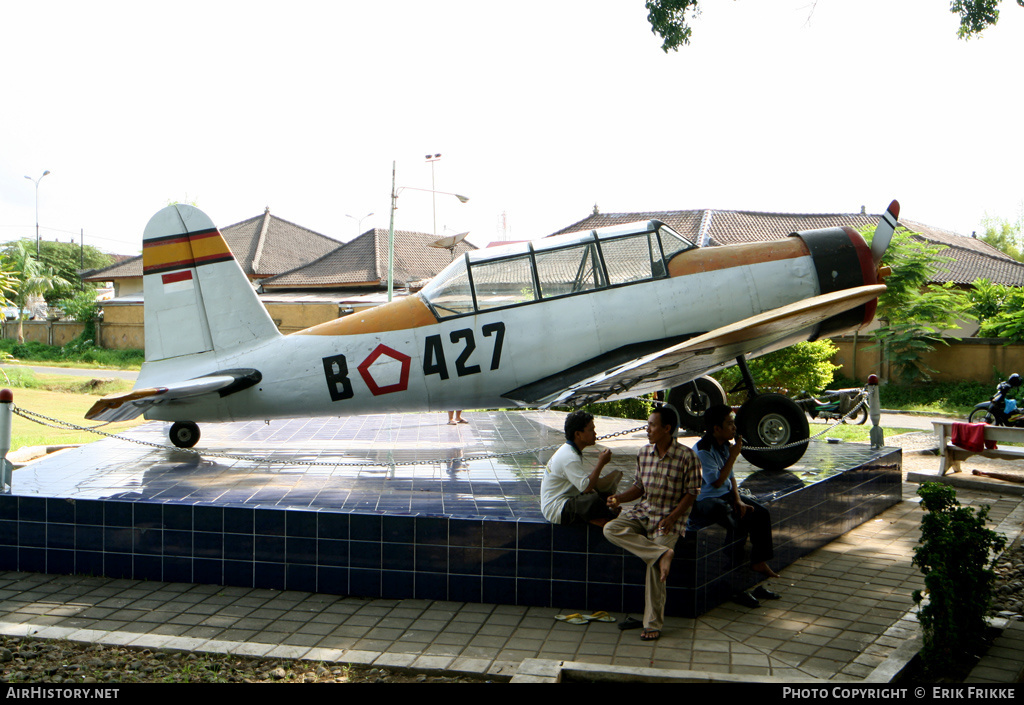 Aircraft Photo of B-427 | Vultee BT-13 Valiant | Indonesia - Air Force | AirHistory.net #432389