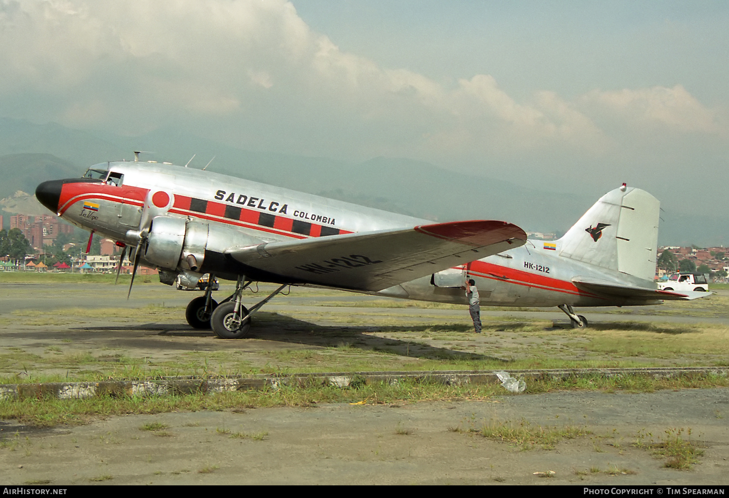 Aircraft Photo of HK-1212 | Douglas DC-3A | SADELCA - Sociedad Aérea del Caqueta | AirHistory.net #432518