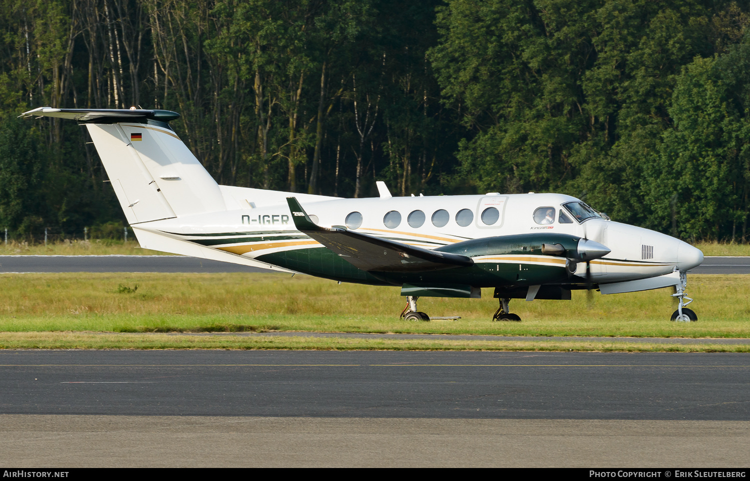 Aircraft Photo of D-IGER | Beechcraft 250 King Air (200GT) | AirHistory.net #432535