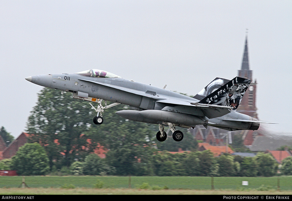 Aircraft Photo of J-5011 | McDonnell Douglas F/A-18C Hornet | Switzerland - Air Force | AirHistory.net #432561