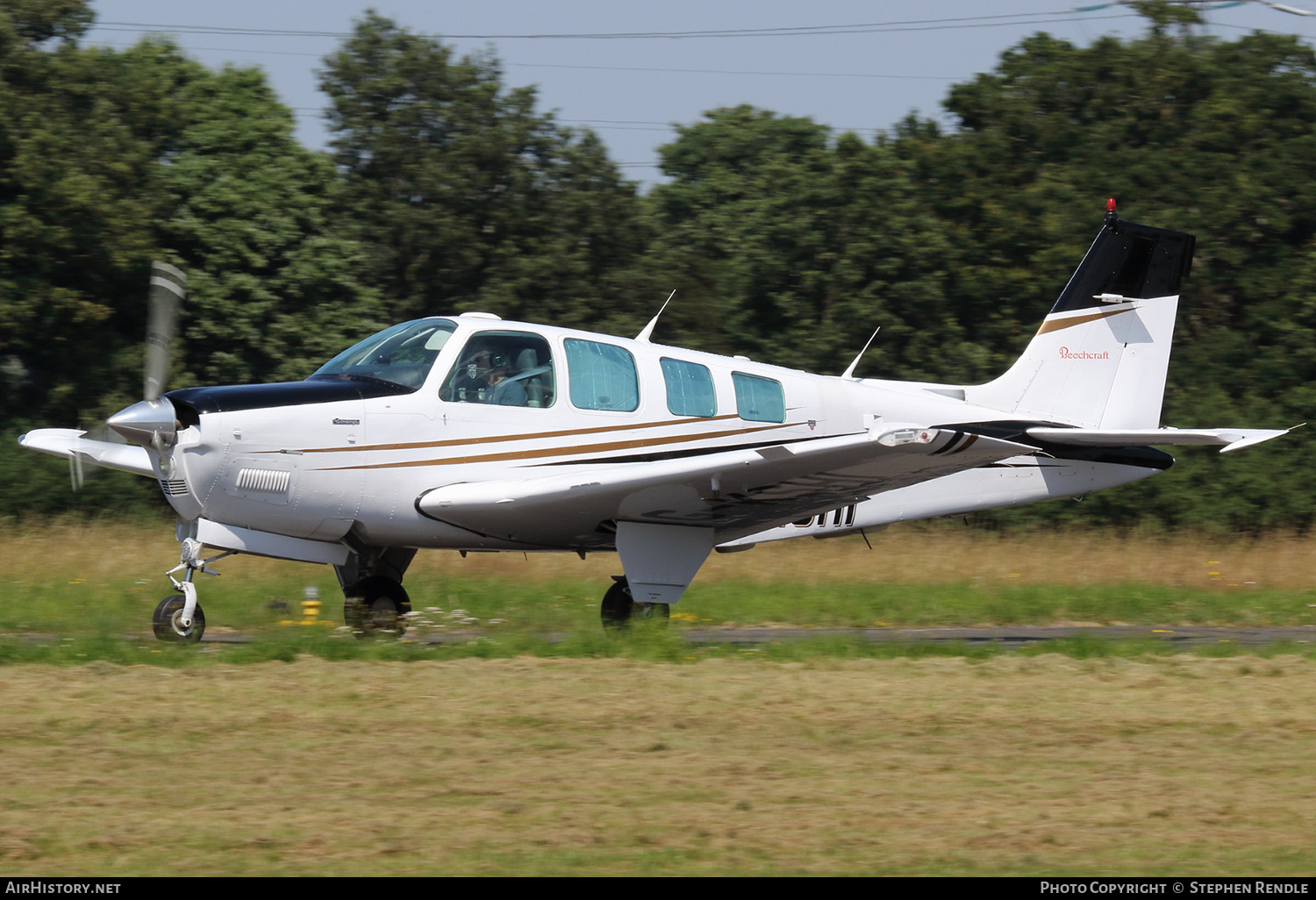 Aircraft Photo of G-KSHI | Beech A36 Bonanza 36 | AirHistory.net #432664