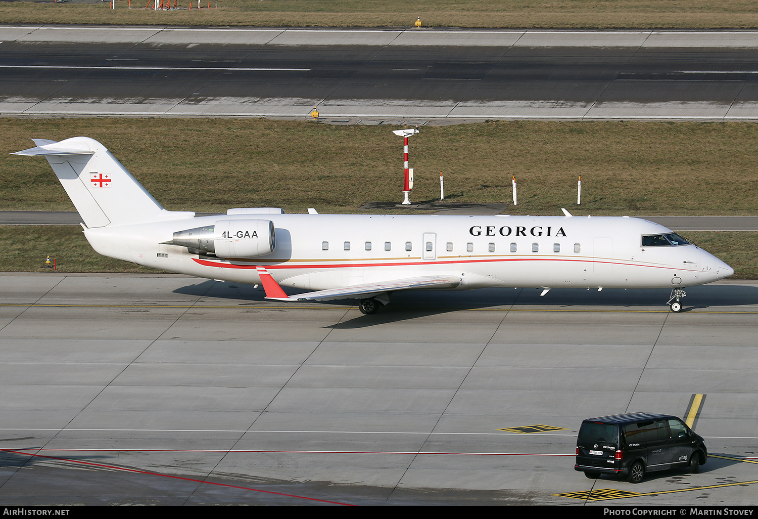 Aircraft Photo of 4L-GAA | Bombardier Challenger 850 (CRJ-200SE/CL-600-2B19) | Georgia - Government | AirHistory.net #432976