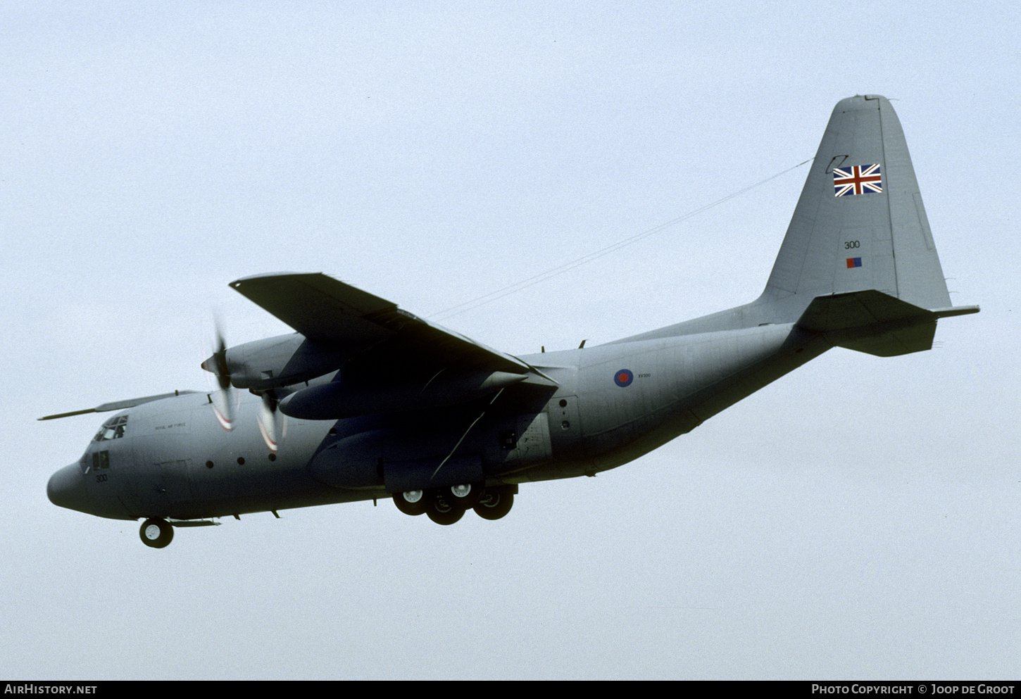 Aircraft Photo of XV300 | Lockheed C-130K Hercules C1 (L-382) | UK - Air Force | AirHistory.net #432992