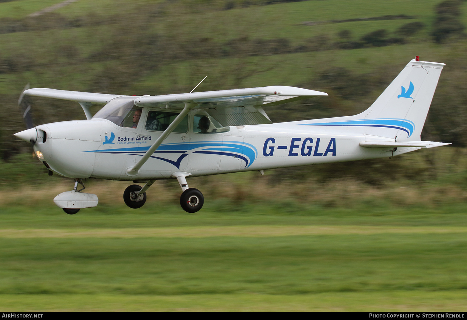 Aircraft Photo of G-EGLA | Cessna 172M | AirHistory.net #433051