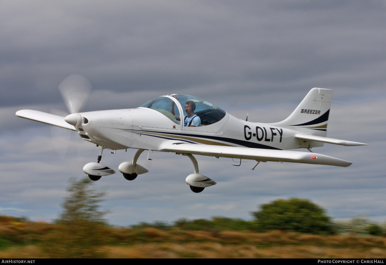 Aircraft Photo of G-OLFY | Aerostyle Breezer B600 LSA | AirHistory.net #433118
