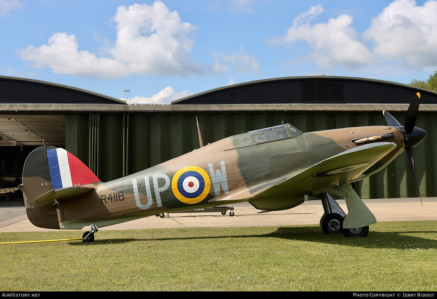 Aircraft Photo of G-HUPW / R4118 | Hawker Hurricane Mk1 | UK - Air Force | AirHistory.net #433146