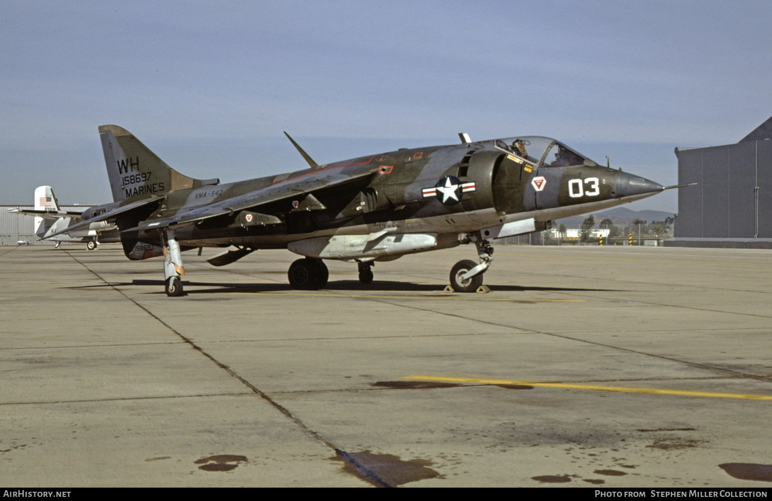 Aircraft Photo of 158697 | Hawker Siddeley AV-8A Harrier | USA - Marines | AirHistory.net #433222
