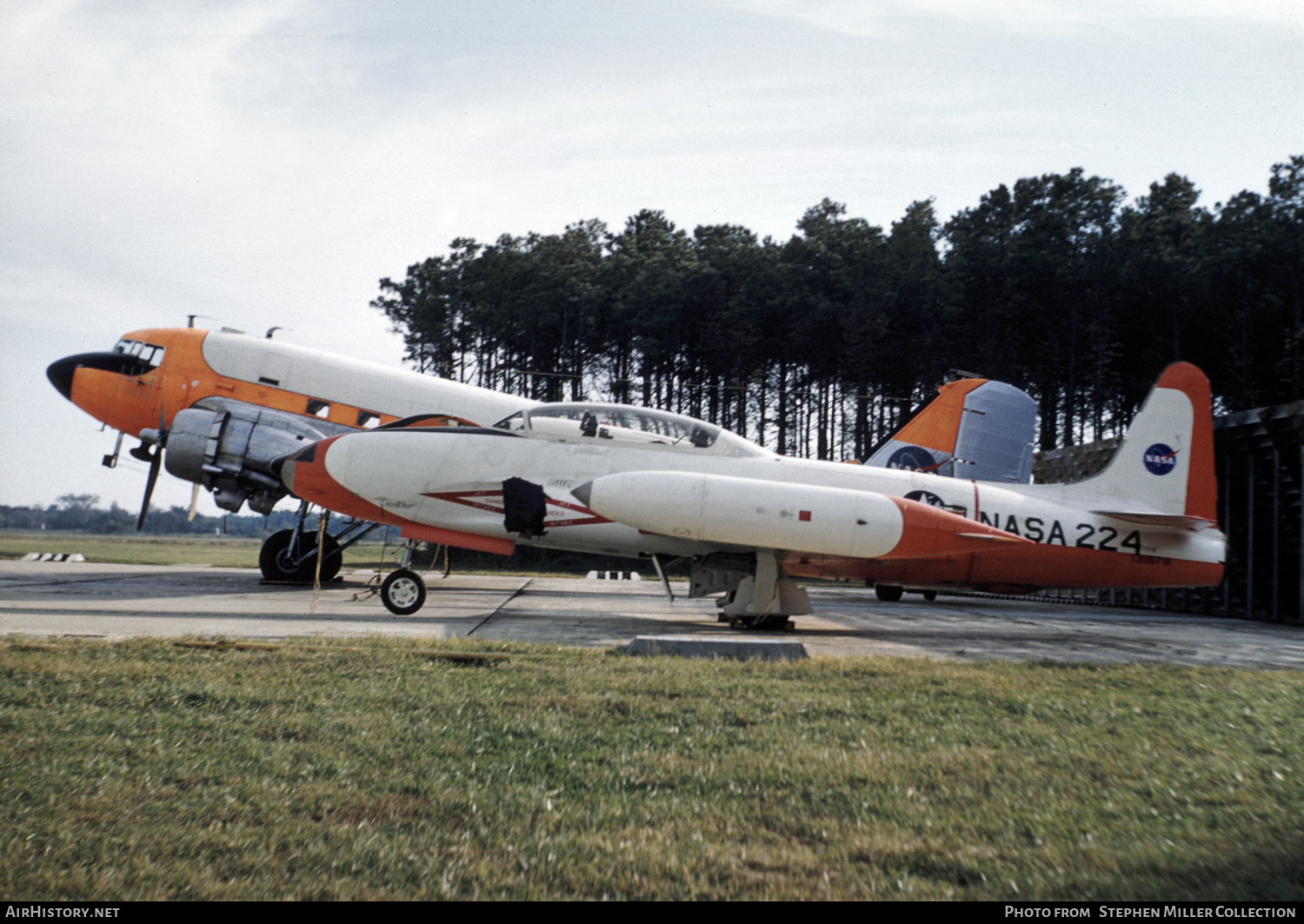 Aircraft Photo of NASA 224 | Lockheed T-33A | NASA - National Aeronautics and Space Administration | AirHistory.net #433223