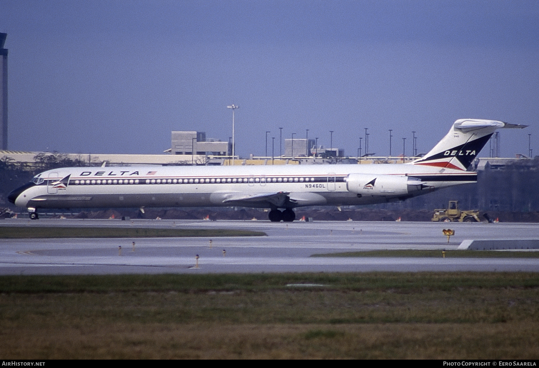 Aircraft Photo of N946DL | McDonnell Douglas MD-88 | Delta Air Lines | AirHistory.net #433256