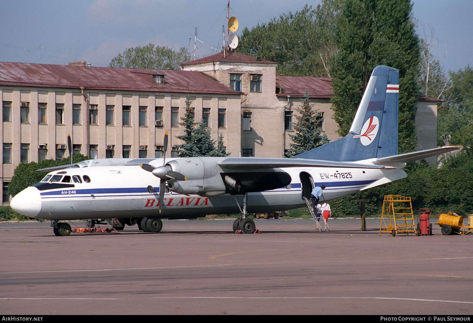 Aircraft Photo of EW-47825 | Antonov An-24B | Belavia | AirHistory.net #433277