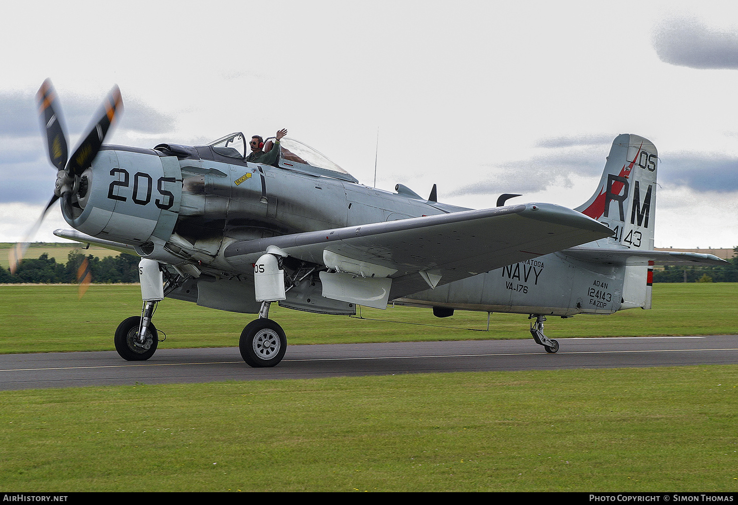 Aircraft Photo of F-AZDP / 124143 | Douglas A-1D Skyraider (AD-4N) | USA - Navy | AirHistory.net #433315