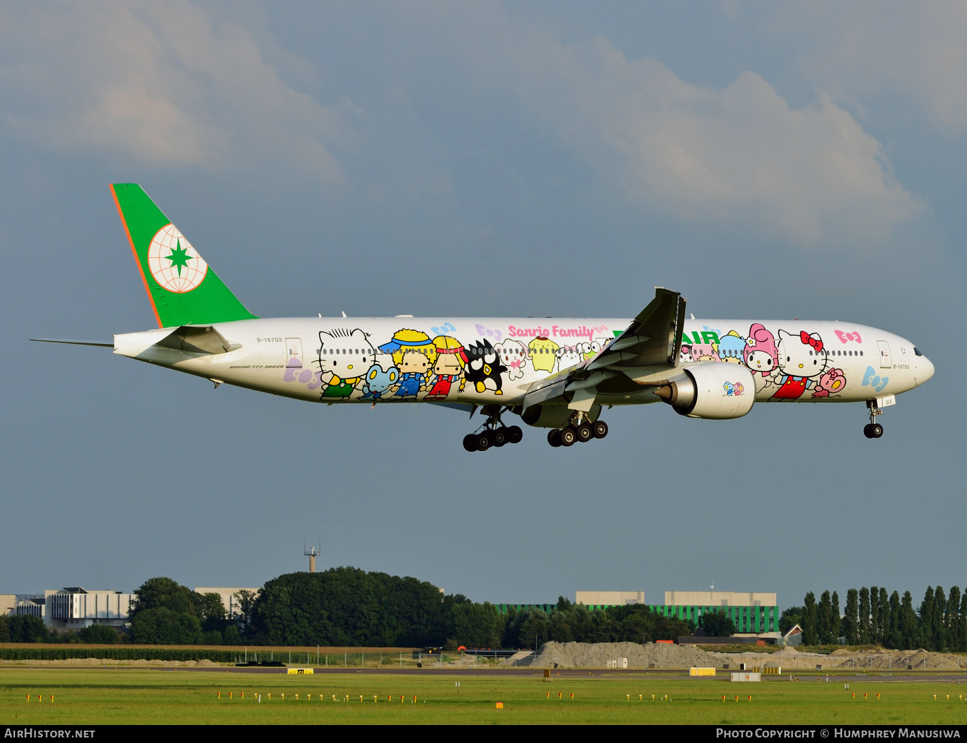 Aircraft Photo of B-16703 | Boeing 777-35E/ER | EVA Air | AirHistory.net #433374