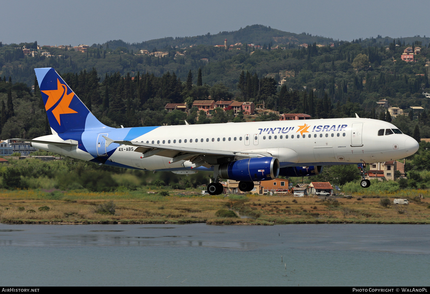 Aircraft Photo of 4X-ABS | Airbus A320-232 | Israir | AirHistory.net #433414