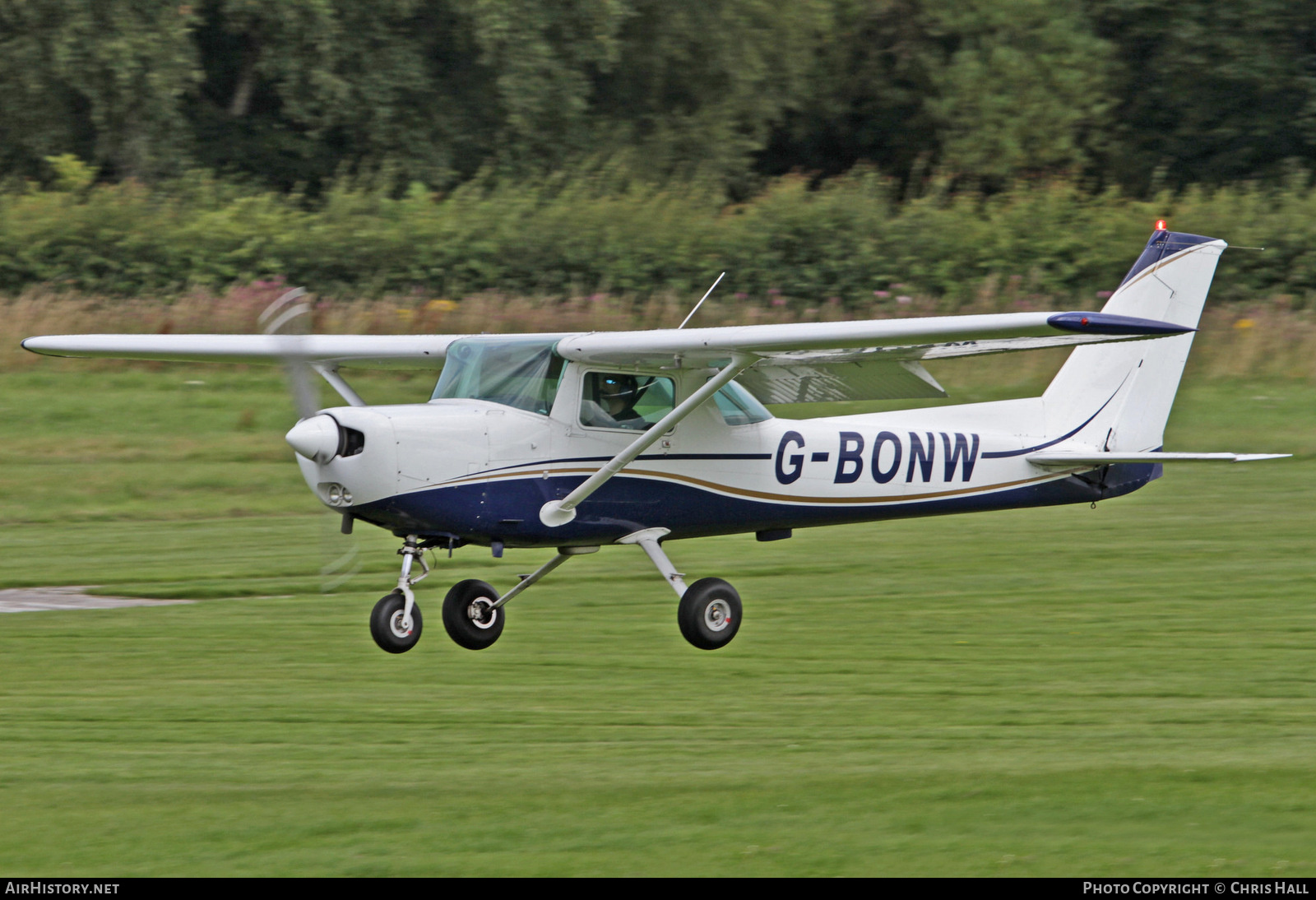 Aircraft Photo of G-BONW | Cessna 152 | Lincoln Aero Club | AirHistory.net #433480