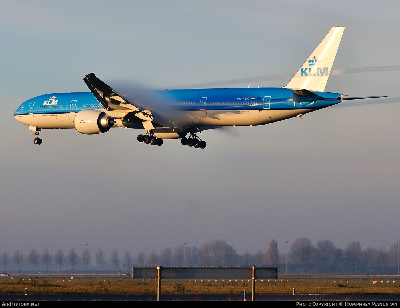 Aircraft Photo of PH-BVG | Boeing 777-306/ER | KLM - Royal Dutch Airlines | AirHistory.net #433500