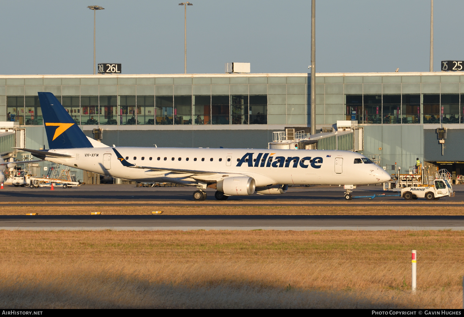 Aircraft Photo of VH-XFM | Embraer 190AR (ERJ-190-100IGW) | Alliance Airlines | AirHistory.net #433556