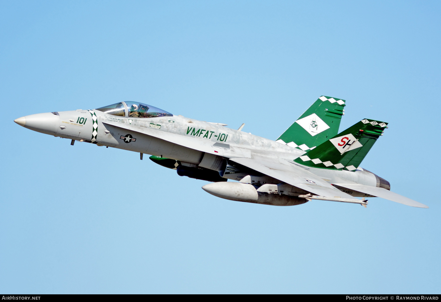 Aircraft Photo of 164903 | McDonnell Douglas F/A-18C Hornet | USA - Marines | AirHistory.net #433561