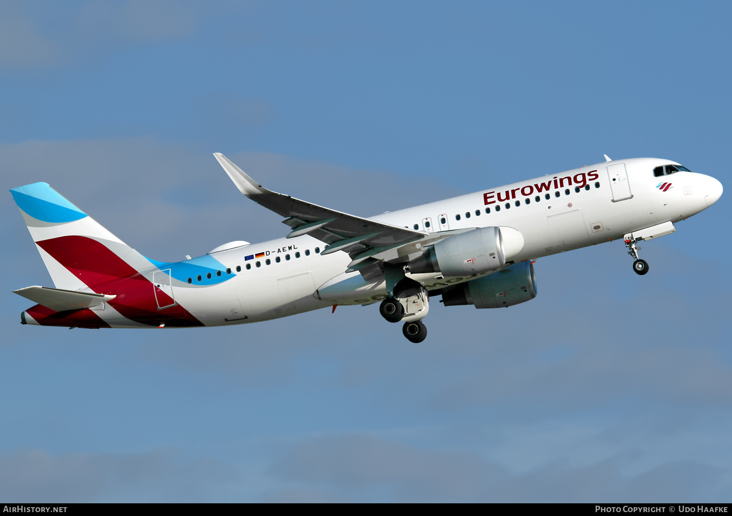 Aircraft Photo of D-AEWL | Airbus A320-214 | Eurowings | AirHistory.net #433578
