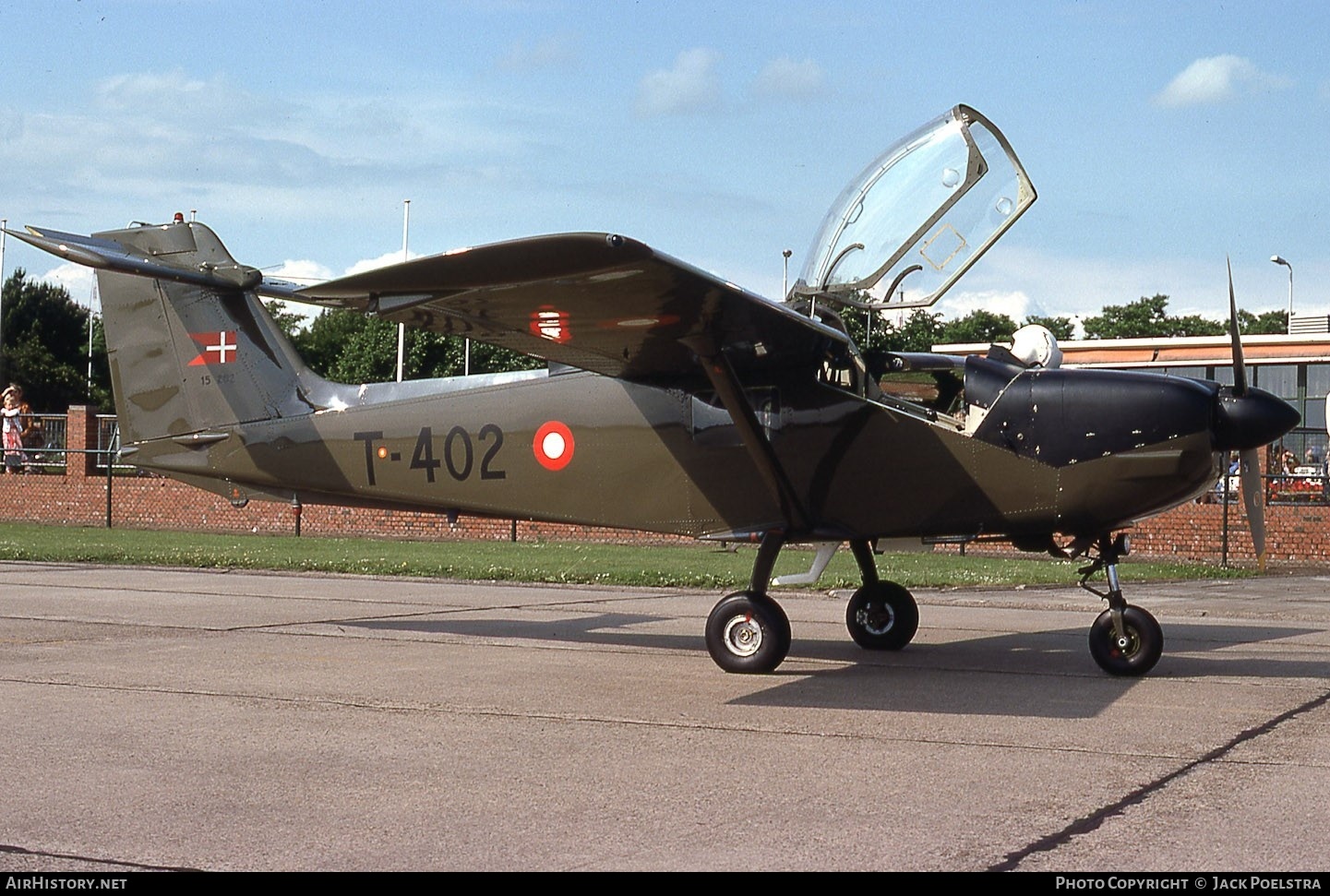 Aircraft Photo of T-402 | Saab T-17 Supporter | Denmark - Air Force | AirHistory.net #433607