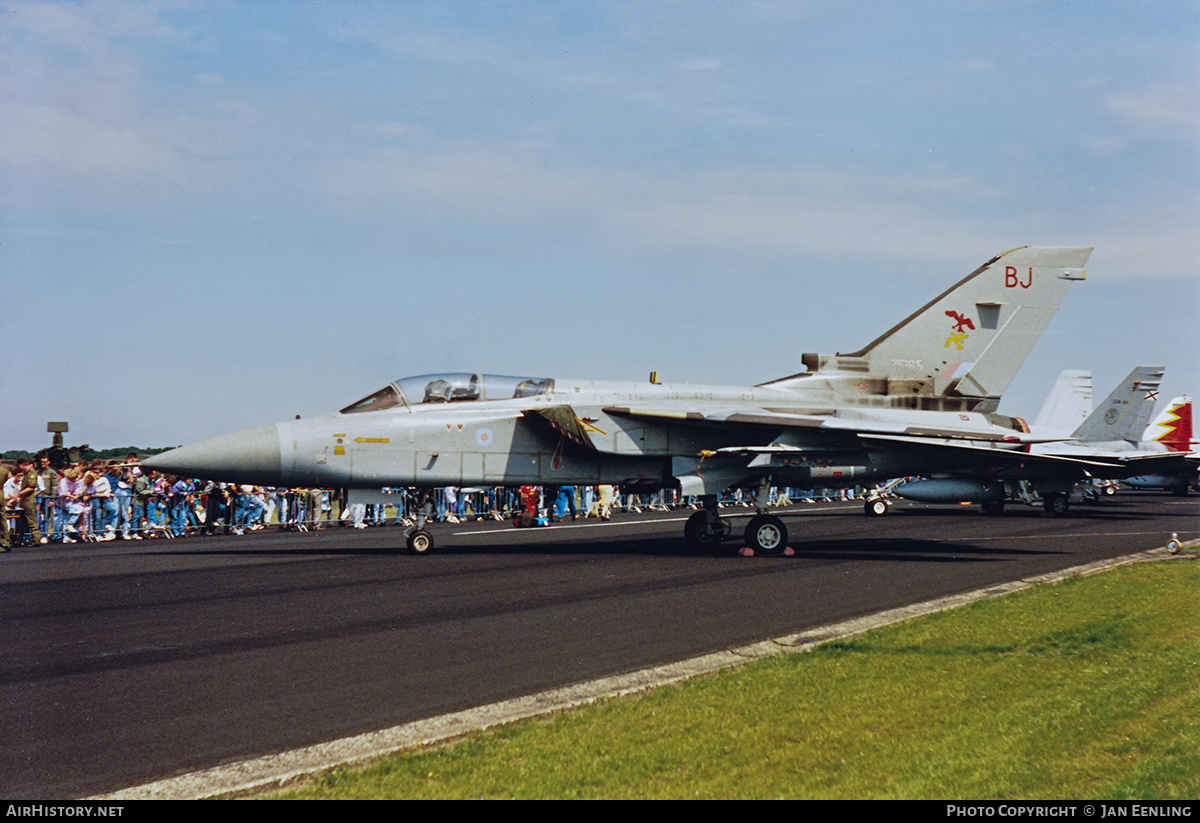 Aircraft Photo of ZE165 | Panavia Tornado F3 | UK - Air Force | AirHistory.net #433671