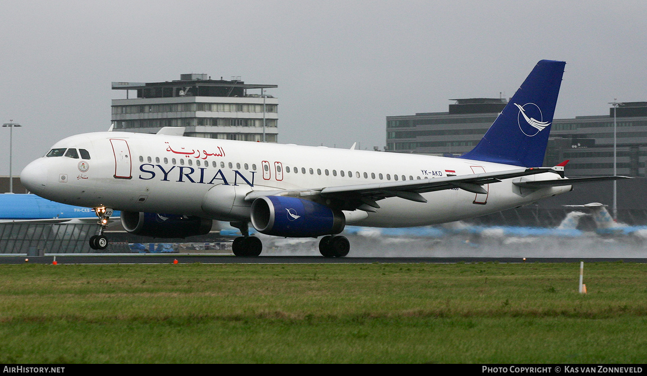 Aircraft Photo of YK-AKD | Airbus A320-232 | Syrian Air | AirHistory.net #433695