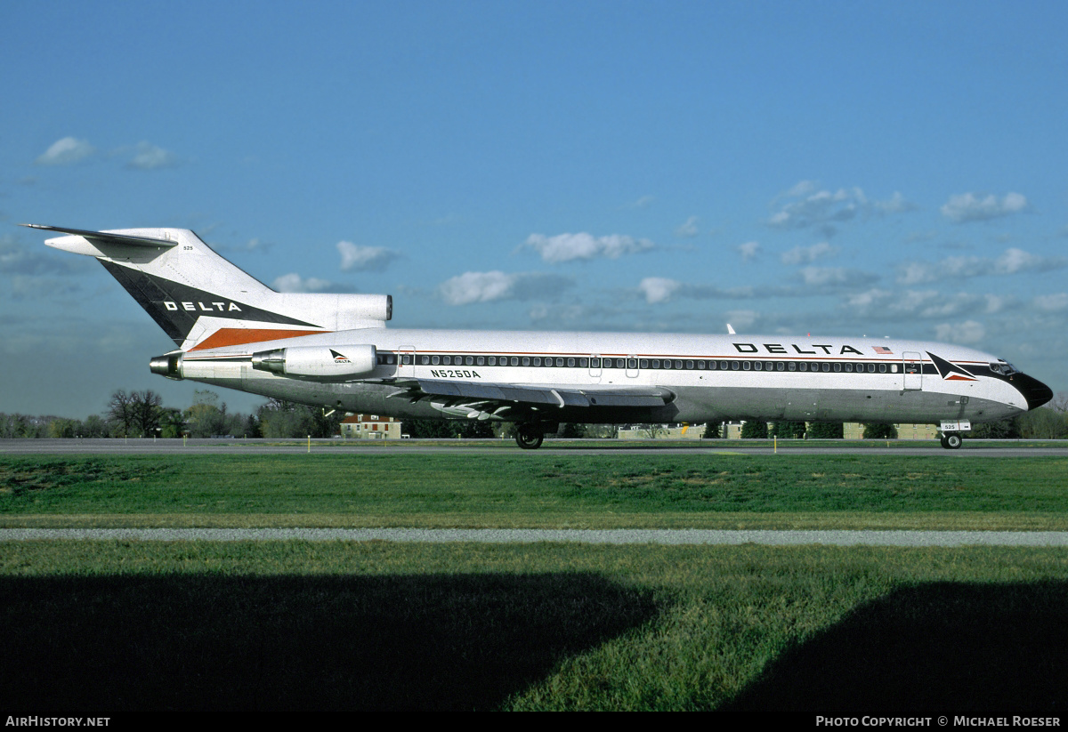 Aircraft Photo of N525DA | Boeing 727-232/Adv | Delta Air Lines | AirHistory.net #433730