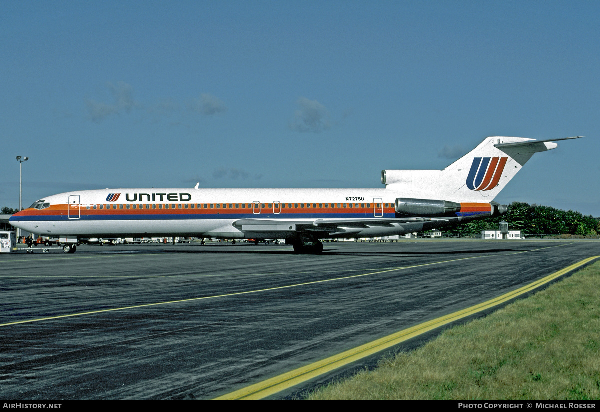 Aircraft Photo of N5275U | Boeing 727-222/Adv | United Airlines | AirHistory.net #433737