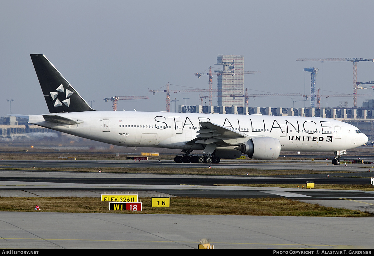 Aircraft Photo of N77022 | Boeing 777-224/ER | United Airlines | AirHistory.net #433790